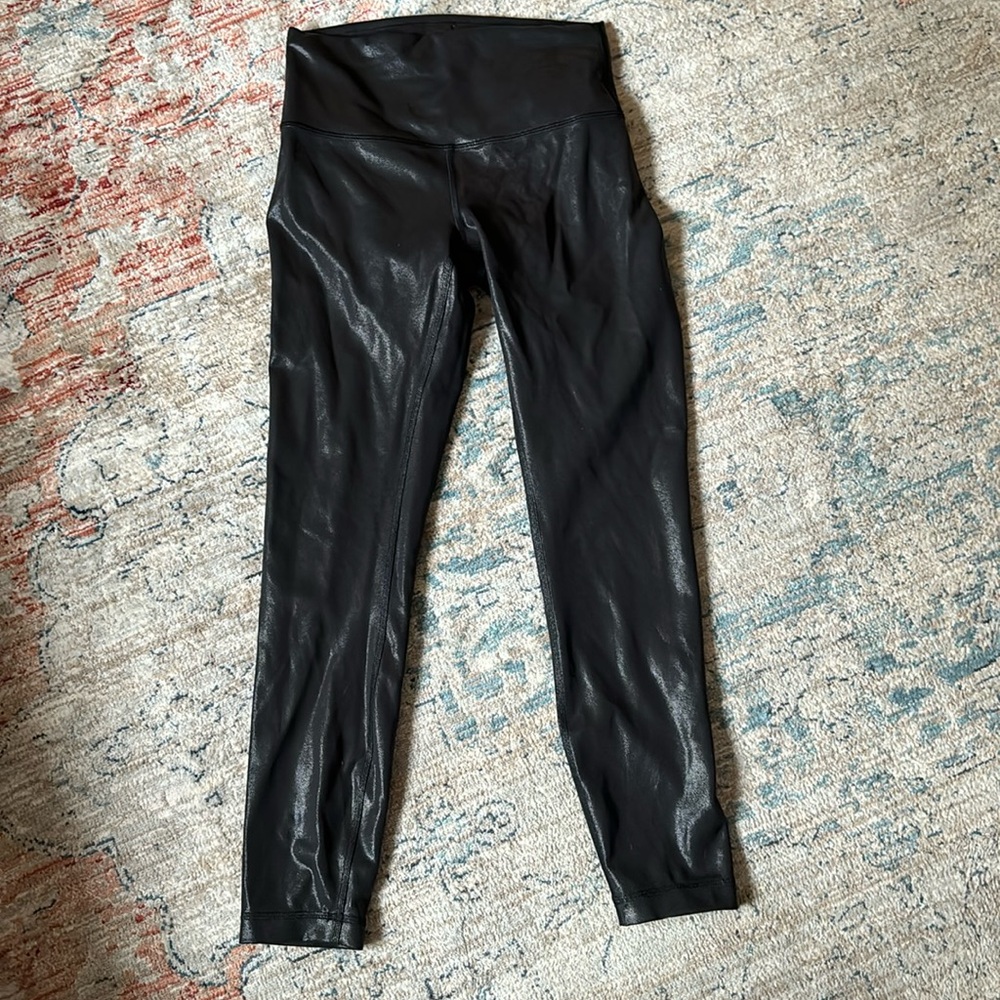 Foiled Wunder Train 25”